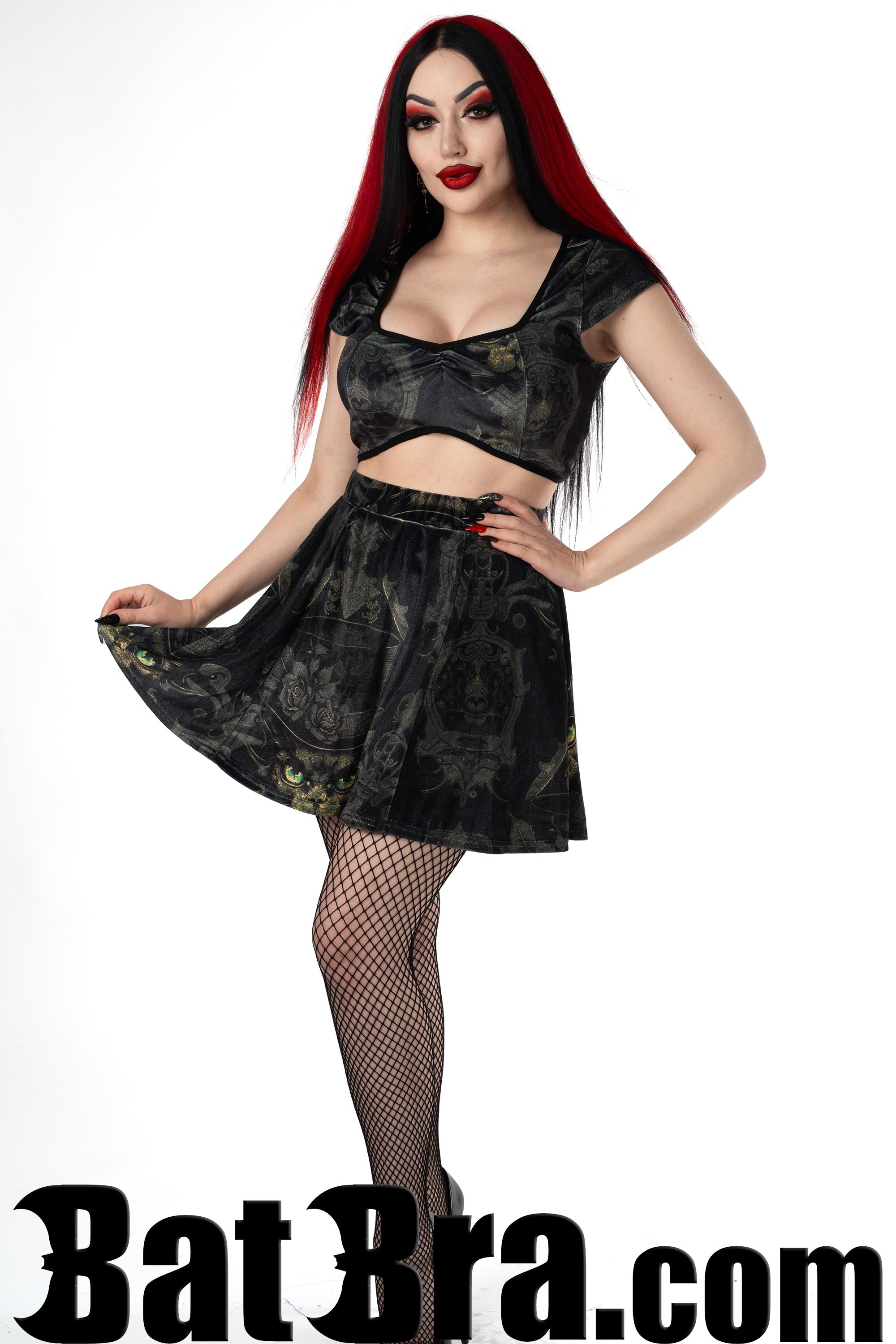 Velvet Crop Top With Sphinx Motif